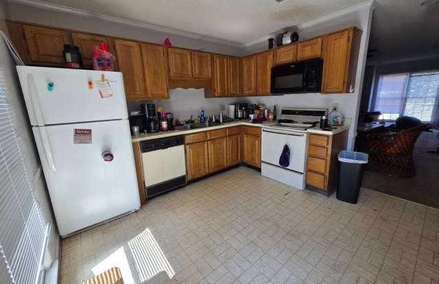 Lumpkin Square Apartments photos photos