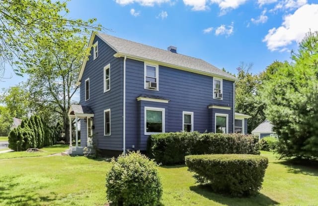 5 Garfield Avenue - 5 Garfield Avenue, Middletown, CT 06457