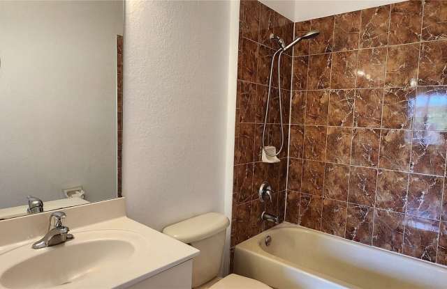 10949 SW 181 TE Gallery 3