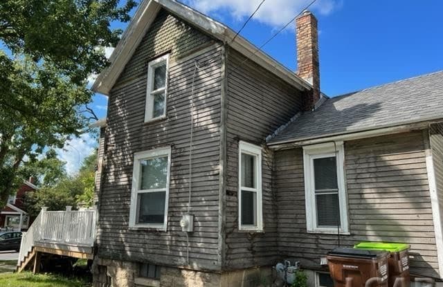 655 S Winter - 655 South Winter Street, Adrian, MI 49221