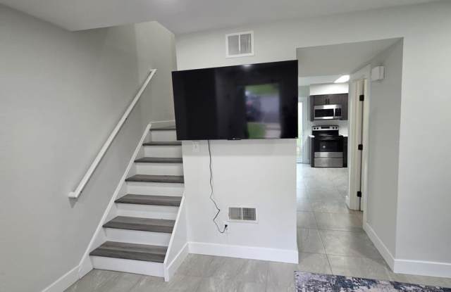 Timberfalls Townhomes Gallery 4