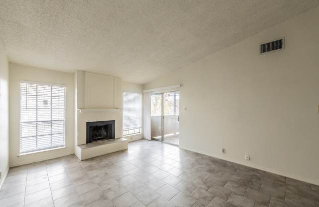 1427 LOMA ALTO Gallery 2
