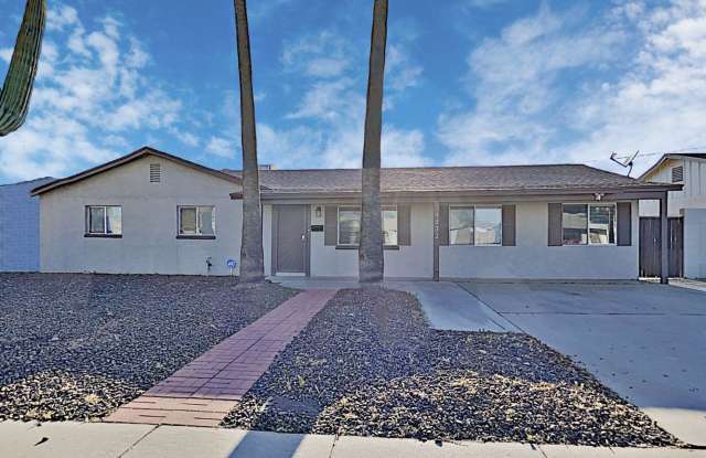 14832 N 36th Place - 14832 North 36th Place, Phoenix, AZ 85032