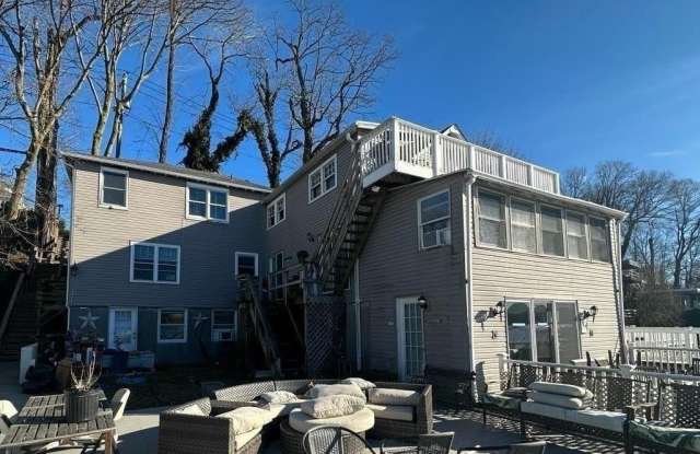 147 Woodbine Avenue photos photos