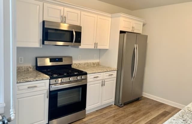 12 Hillside Ave - 12 Hillside Avenue, Newton, NJ 07860