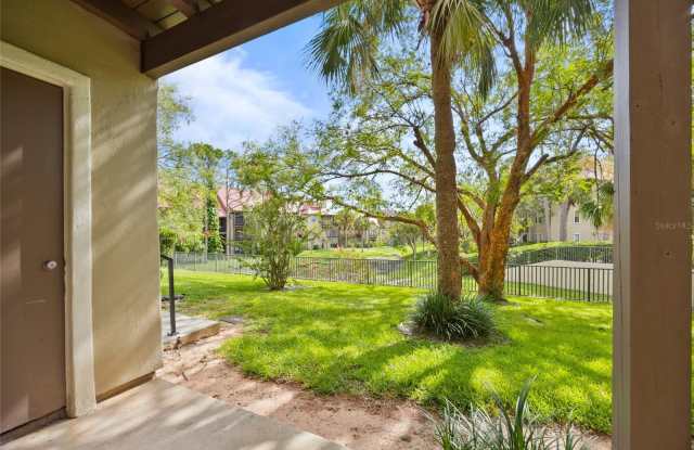 241 AFTON SQUARE - 241 Afton Square, Altamonte Springs, FL 32714