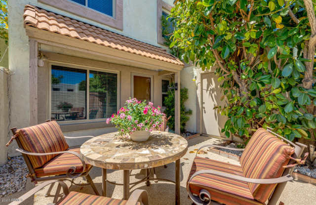 7840 E ROVEY Avenue - 7840 East Rovey Avenue, Scottsdale, AZ 85250