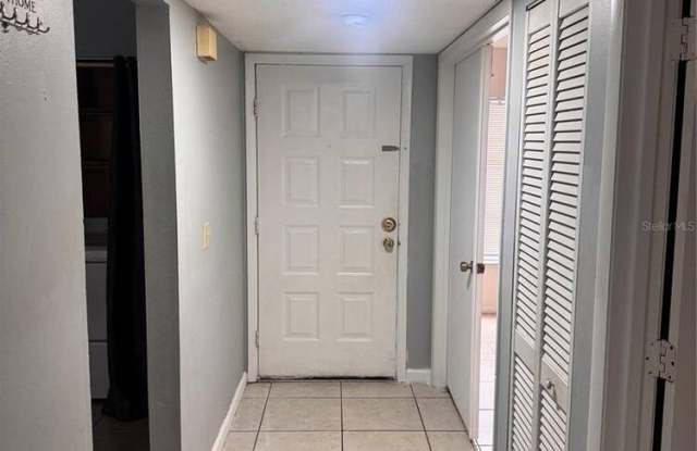 5618 Blue Shadows Court Gallery 3