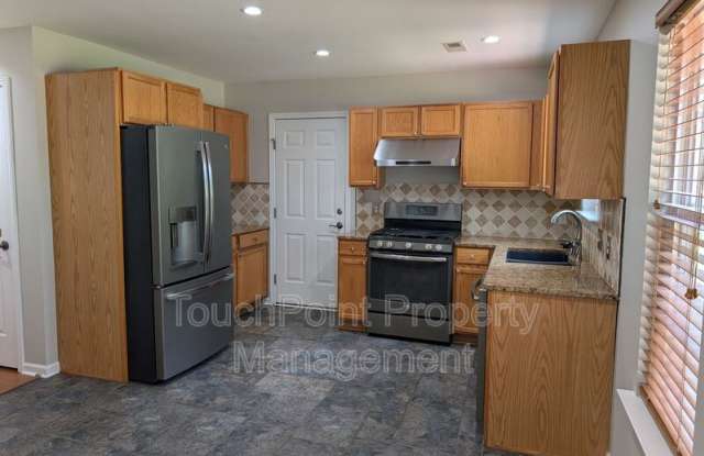 9935 Redbud Tree CT Gallery 3