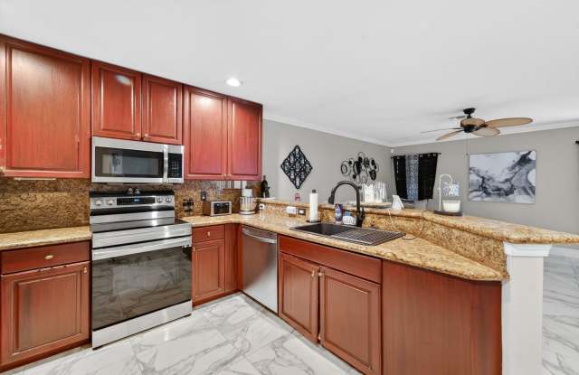 3370 Turtle Cove, West Palm Beach, FL 33411 photos photos