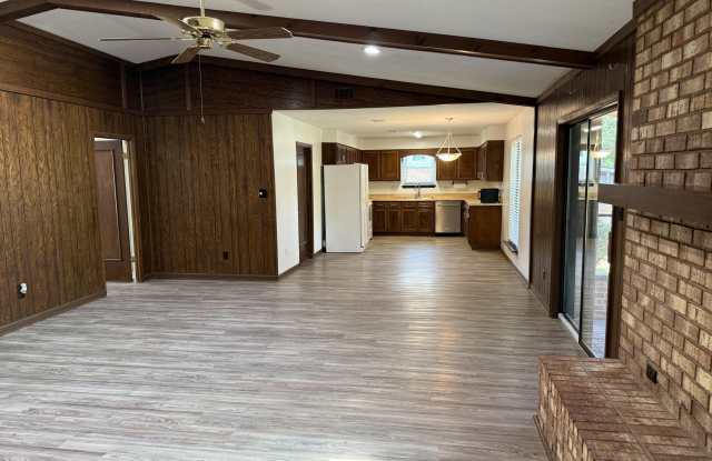 2044 Bridgewater Drive Gallery 4