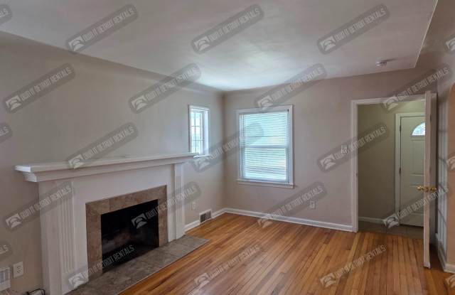 20252 Roscommon St Gallery 4