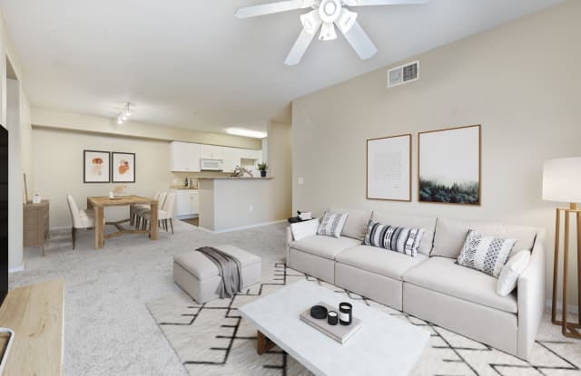 Park Central Apartments Gallery 2