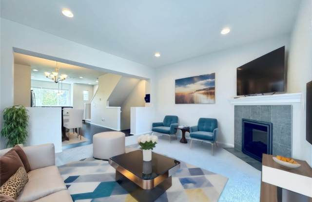3306 31st Dr Gallery 4