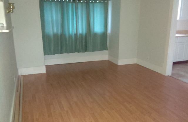 1308 E Queen Ave - 1308 East Queen Avenue, Spokane, WA 99207