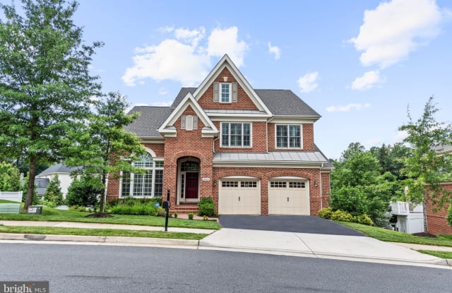 8503 WEDDERBURN STATION DRIVE - 8503 Wedderburn Station Drive, Dunn Loring, VA 22180