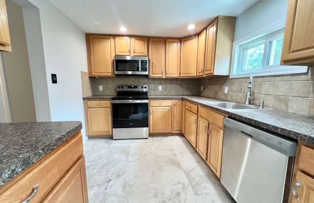 Phoenixville 3 Bedroom Home - 222 Milligan Street, Phoenixville, PA 19460