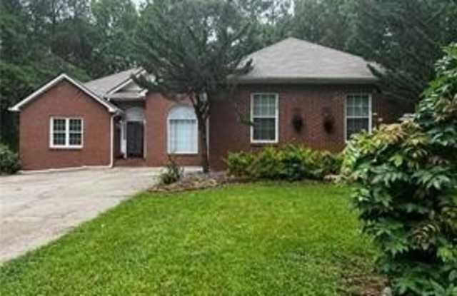 5320 Oglethorpe Court Gallery 1