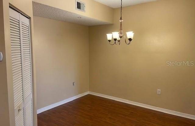 5552 BENTGRASS Drive Gallery 3