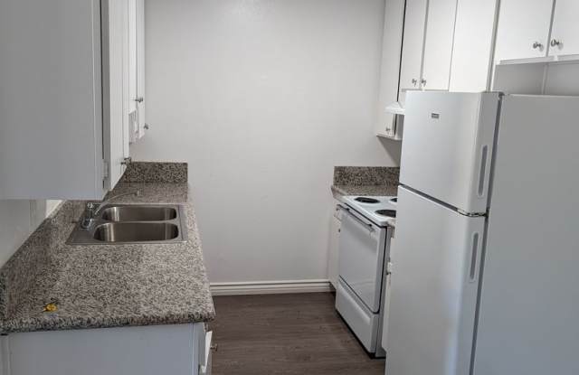 Cordova Apts photos photos