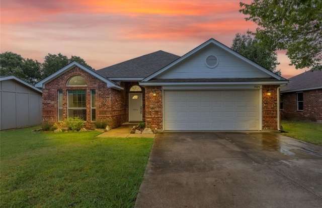 7924 Mickey Street - 7924 Mickey Street, North Richland Hills, TX 76182