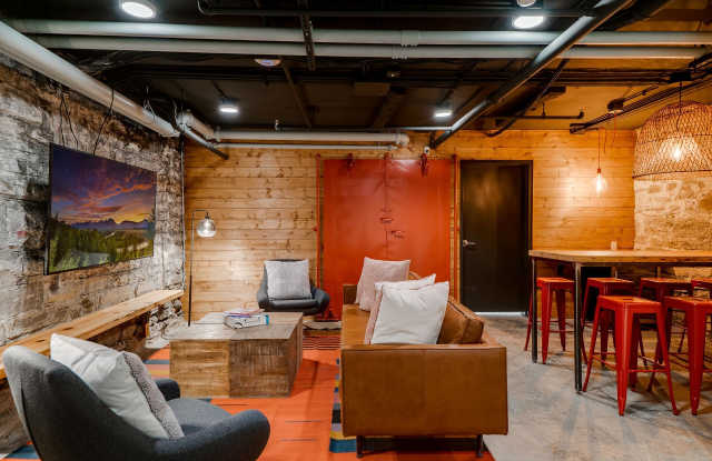 Commission House Apartments Gallery 2