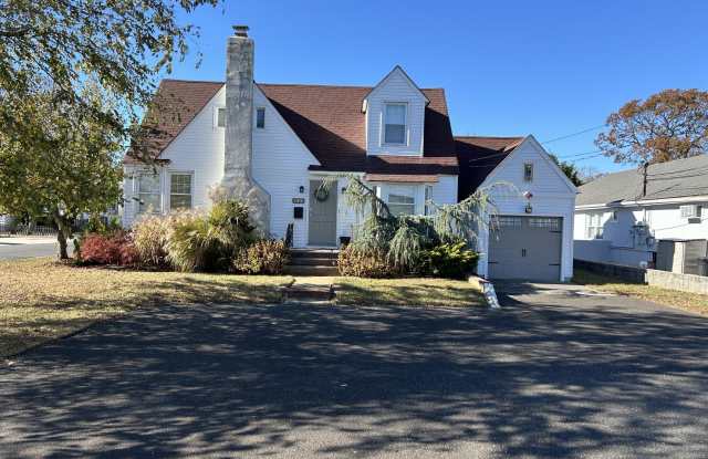 1527 Beaver Dam Road photos photos