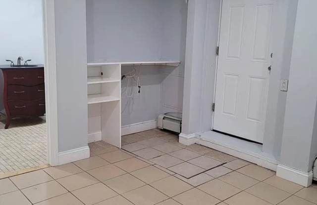1964 Ellis Ave Apt 5F Gallery 4