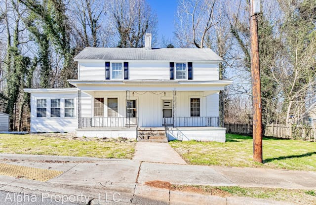 521 Broadway St - 521 Broadway Street, Newry, SC 29672 521 Broadway St - 521 Broadway Street, Newry, SC 29672