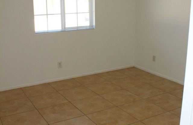 18218 North 41st Street - 18218 N 41st St, Phoenix, AZ 85032
