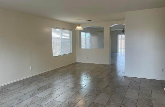 1333 S 220TH Drive Gallery 2