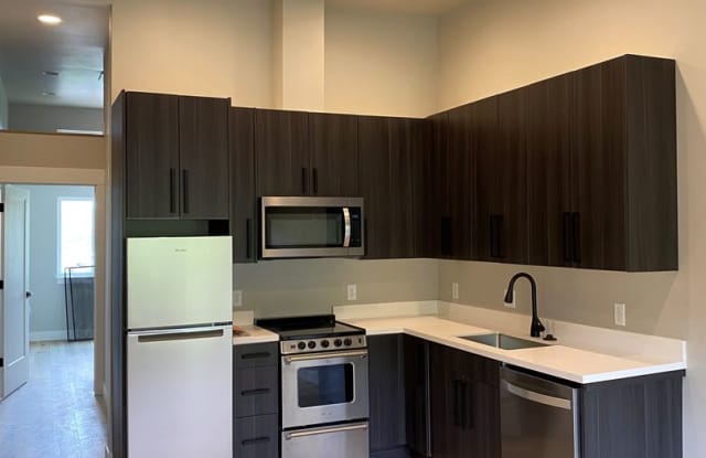 Stylish 1BD Condo with Modern Finishes photos photos