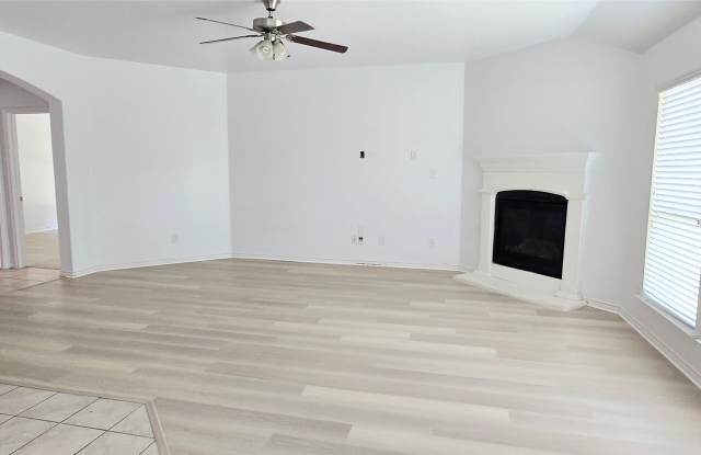 2625 Hillrich Drive Gallery 2