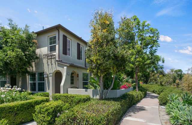 Amazing Ladera Ranch Townhome with Upgrades and a View! photos photos