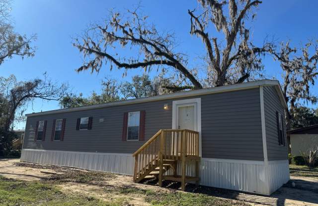 Remodeled 2 Bedroom, 2 Bathroom home in live Oak photos photos