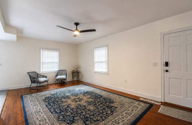 Charming 3 Bedroom, 2 Bath Home in Cookeville! Gallery 4