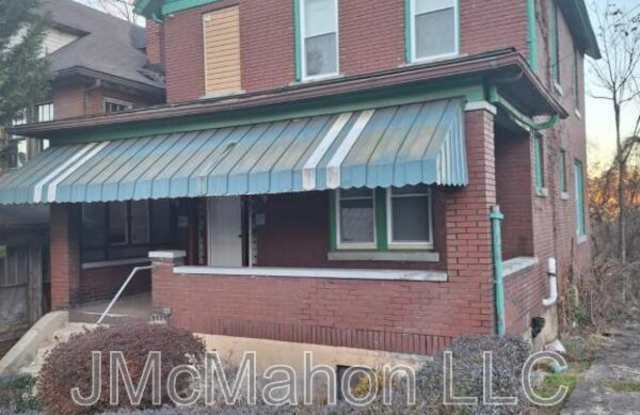713 Ridge St. Gallery 1