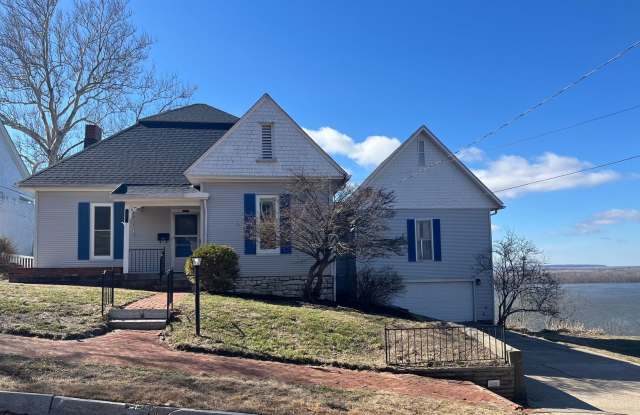 Beautiful 3 bedroom with river views photos photos