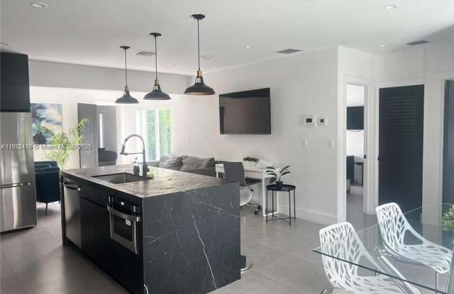 15 NW 52nd St photos photos 15 NW 52nd St photos photos