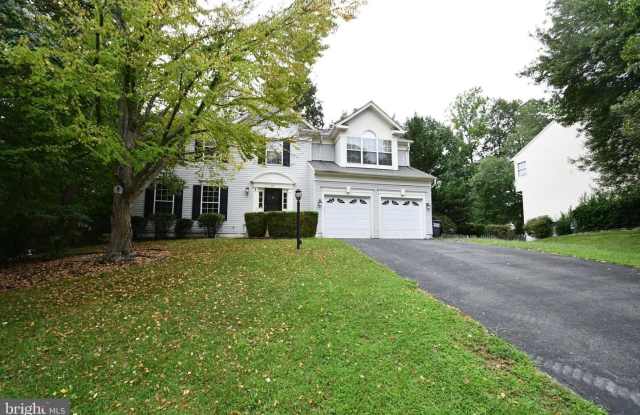 38 CHARLESTON CT photos photos