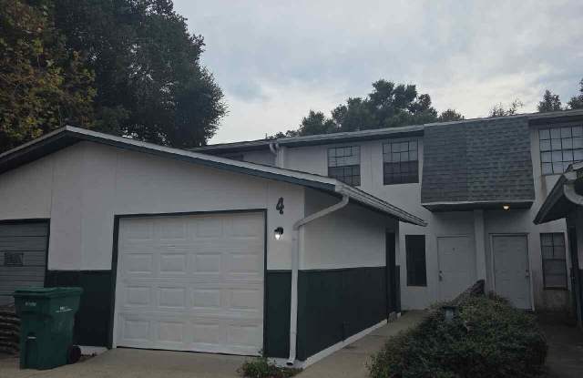 90 6th Avenue photos photos