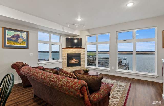 FURNISHED EXECUTIVE RENTAL photos photos