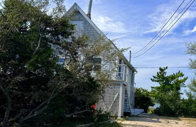 324 Gerard Drive Gallery 1