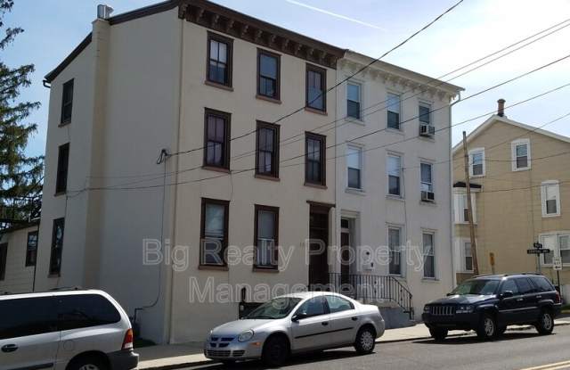 128 New St. - 128 New Street, Spring City, PA 19475