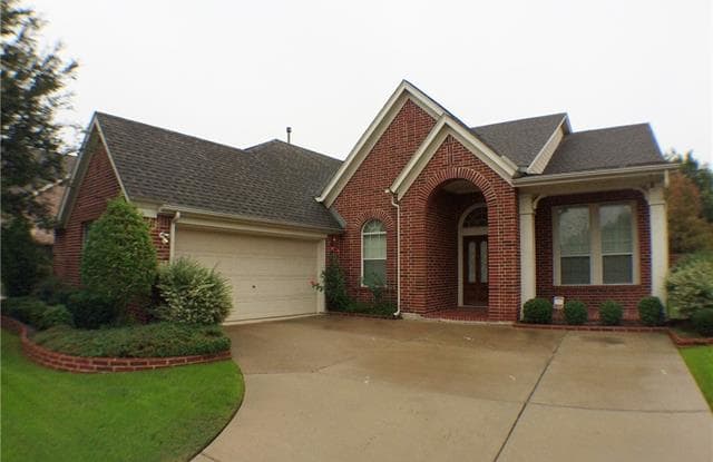 2459 Waterside Drive - 2459 Waterside Drive, Grand Prairie, TX 75054
