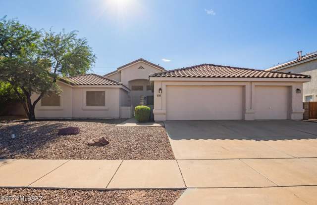 638 South Sierra Nevada Drive photos photos