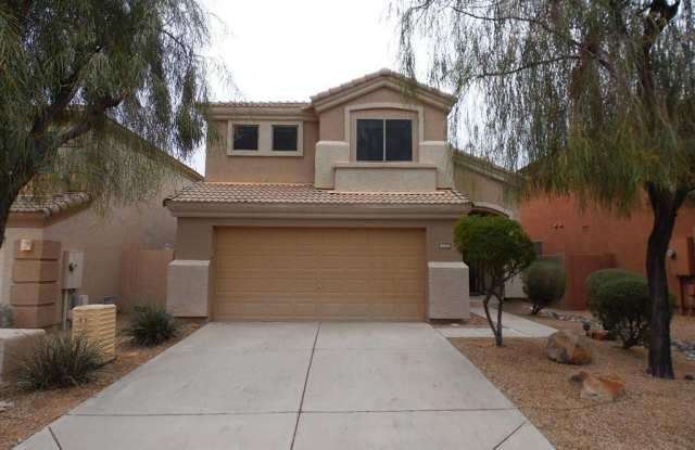 4946 E ROBERTA Drive Gallery 1