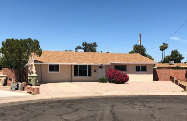 6414 N 45th Dr - 6414 North 45th Drive, Glendale, AZ 85301