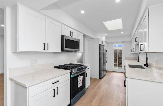 4 bed main house! - 6910 Eberhart Street, San Diego, CA 92115