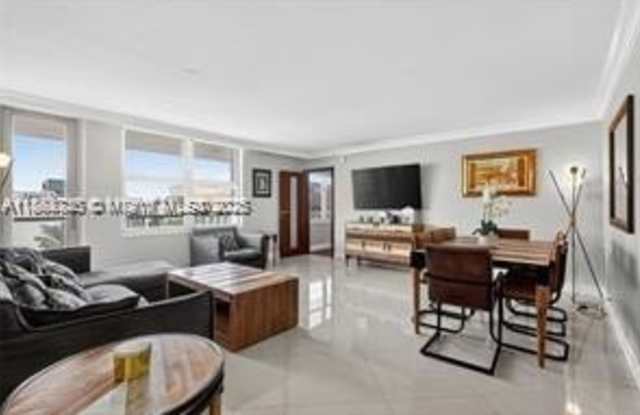 9511 Collins Ave photos photos